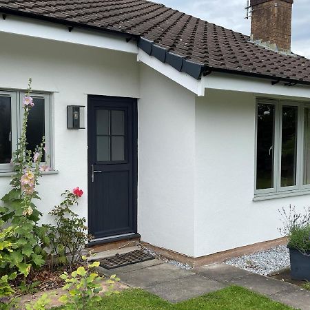 Fir Tree Cottage Chester Exterior photo