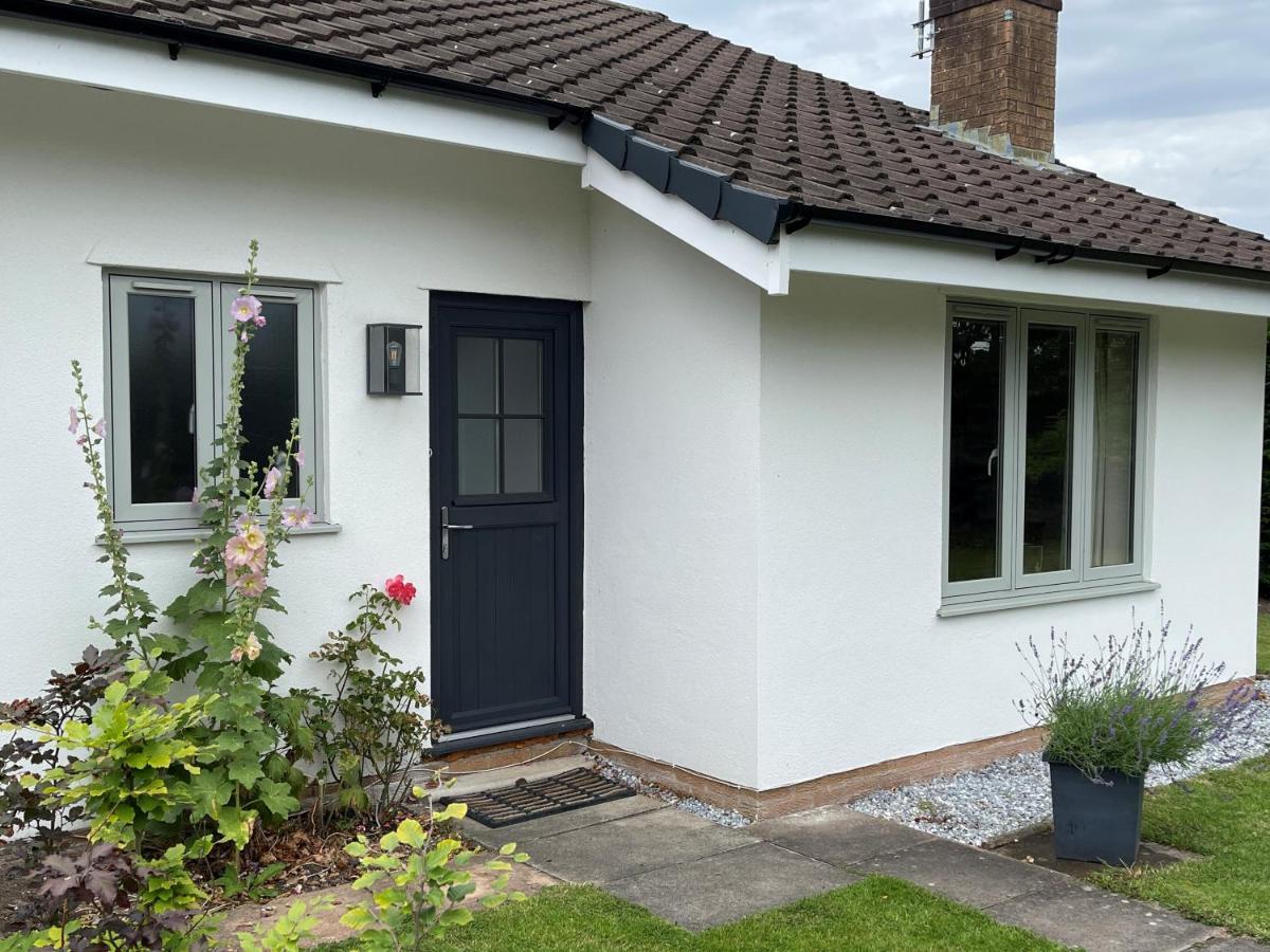 Fir Tree Cottage Chester Exterior photo